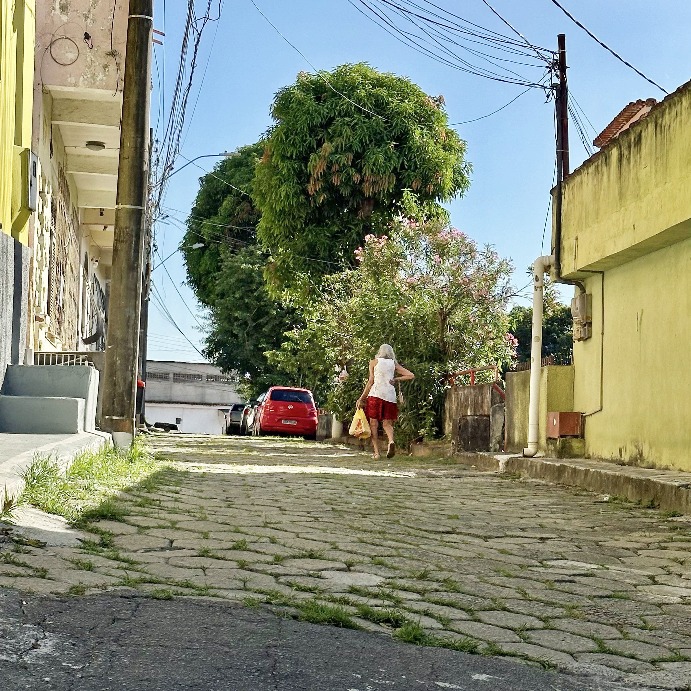 Rua onde acontecia a história da carta de hoje, na infância.